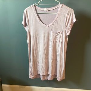 Women’s small pocket tee